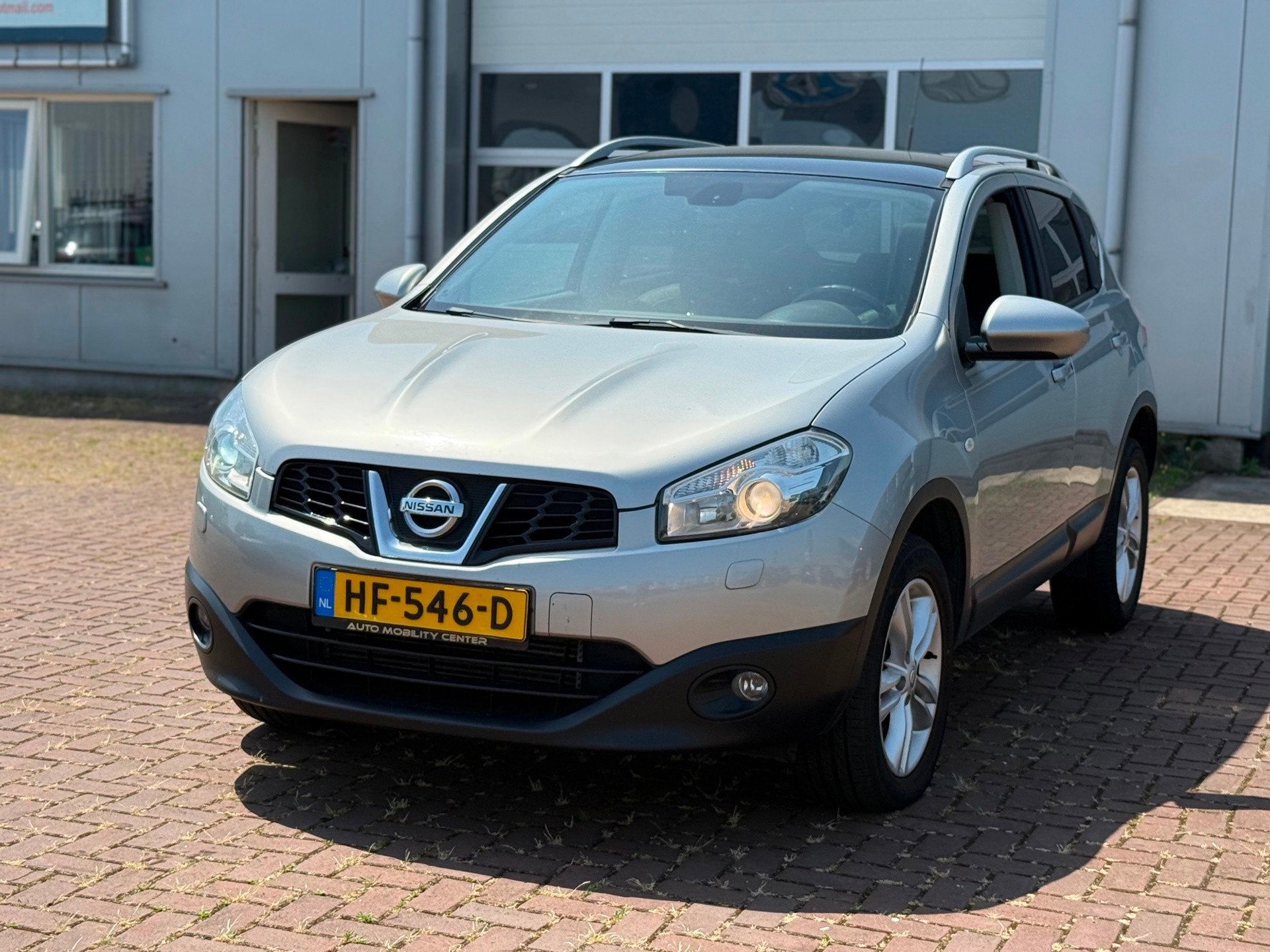 Nissan Qashqai 1.6 dCi Tekna Export, Auto's, Voorwielaandrijving, Euro 5, 1380 kg, Gebruikt