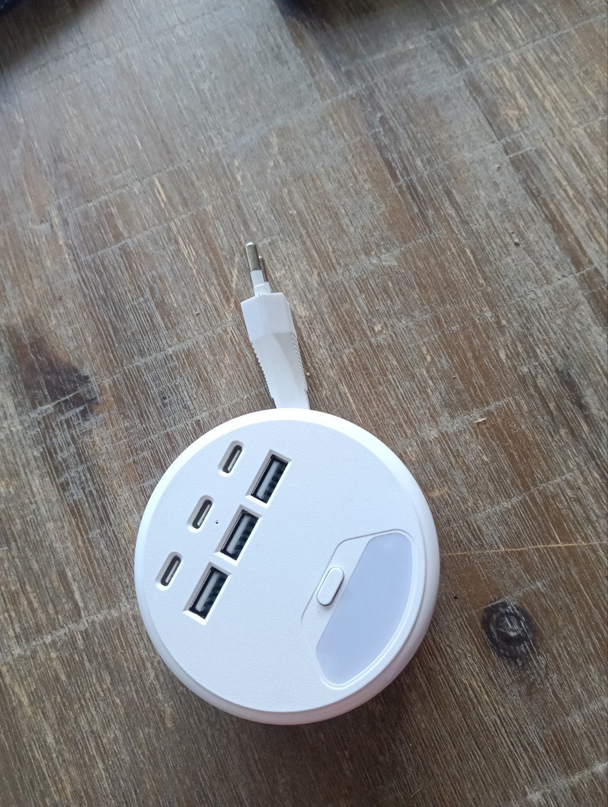 USB Hub met meerdere poorten en nachtlampje, Ophalen, Nieuw, 2 TB of meer