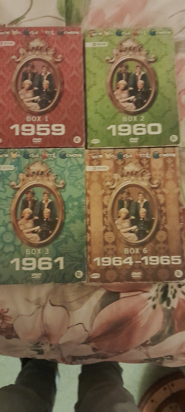 4 dvds toen was geluk heel gewoon, per set 3 dvd., Alle leeftijden, Ophalen of Verzenden, Zo goed als nieuw, Komedie