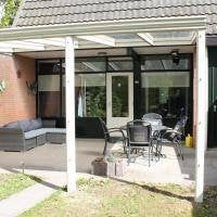 Huisje max 5 pers Voor DEFQON, Drie personen of meer, Kortingskaart