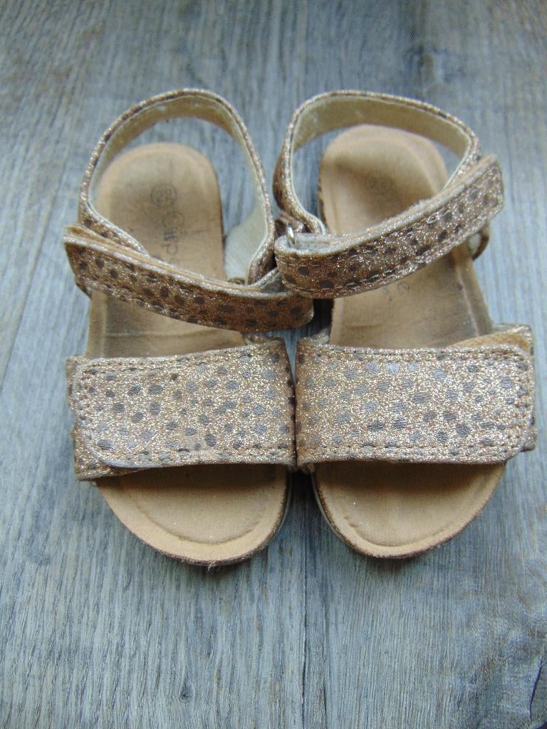 Cupcake sandalen goud kleur maat 22 schoenen, Meisje, Schoenen, Cupcake, Ophalen of Verzenden