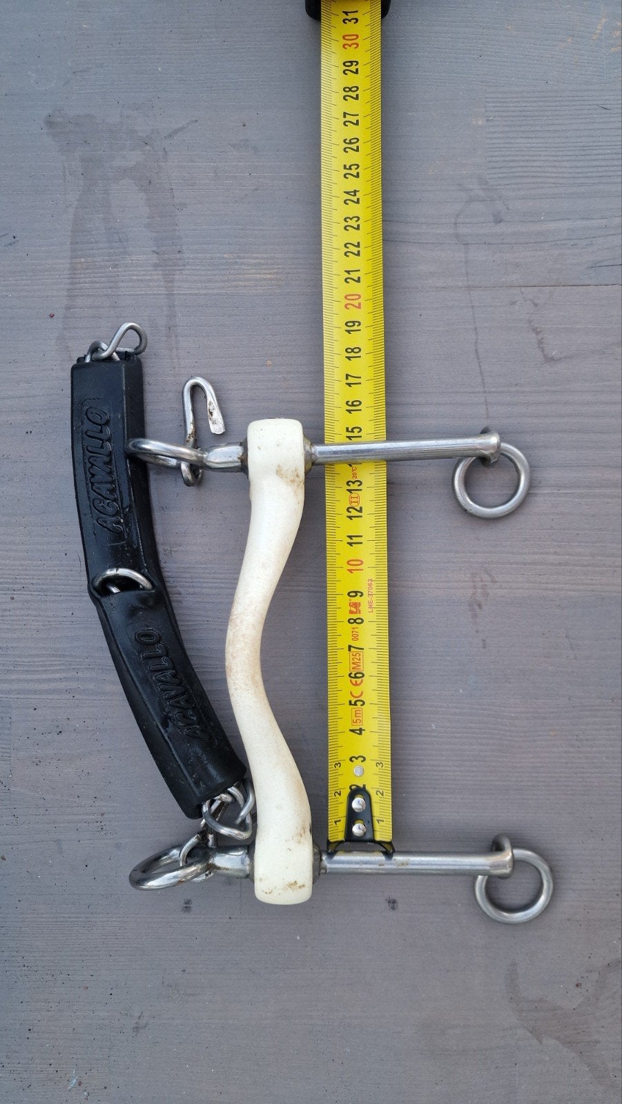 Trust stang maat 13,5, Dieren en Toebehoren, Ophalen of Verzenden, Gebruikt, Dressuur