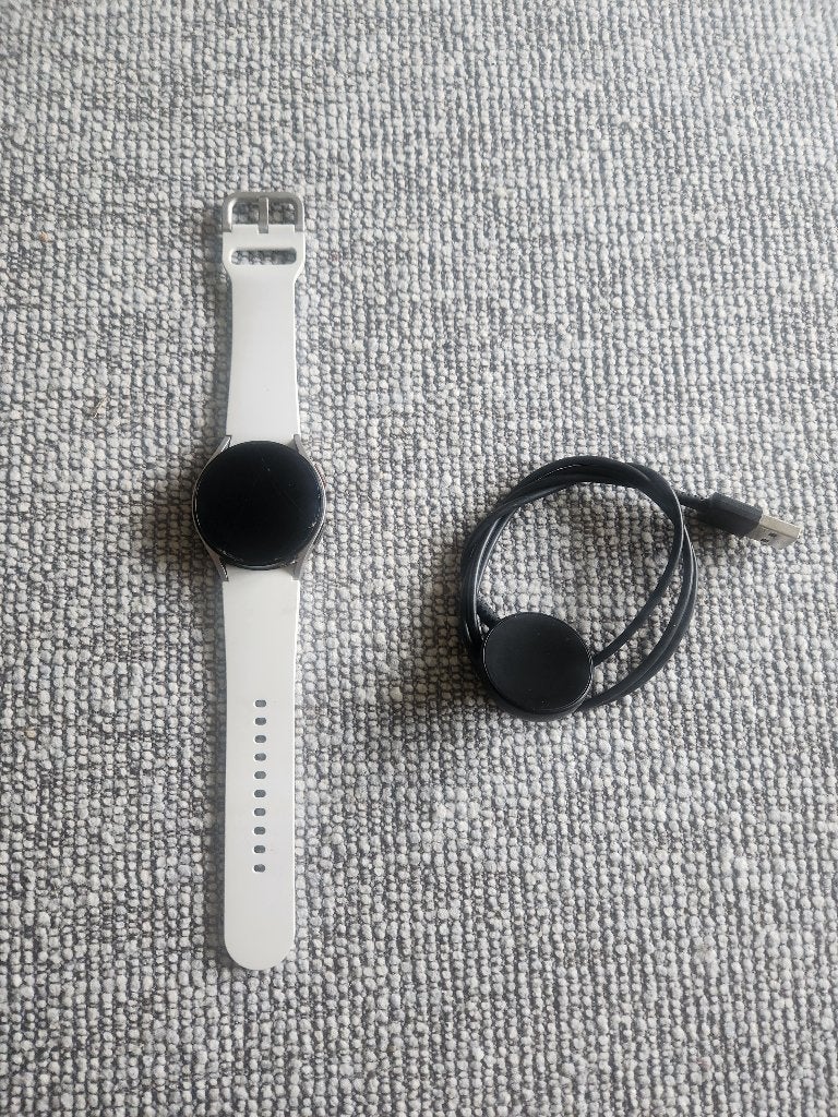 Samsung smartwatch/horloge 4 (glas) kapot, Gebruikt, Zwart, Hoogte, Ophalen of Verzenden