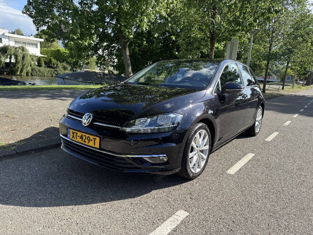 VW Golf 7.5 Highline DSG 150pk | ACC | CarPlay | Camera, 1498 cc, Euro 6, 4 cilinders, 150 pk
