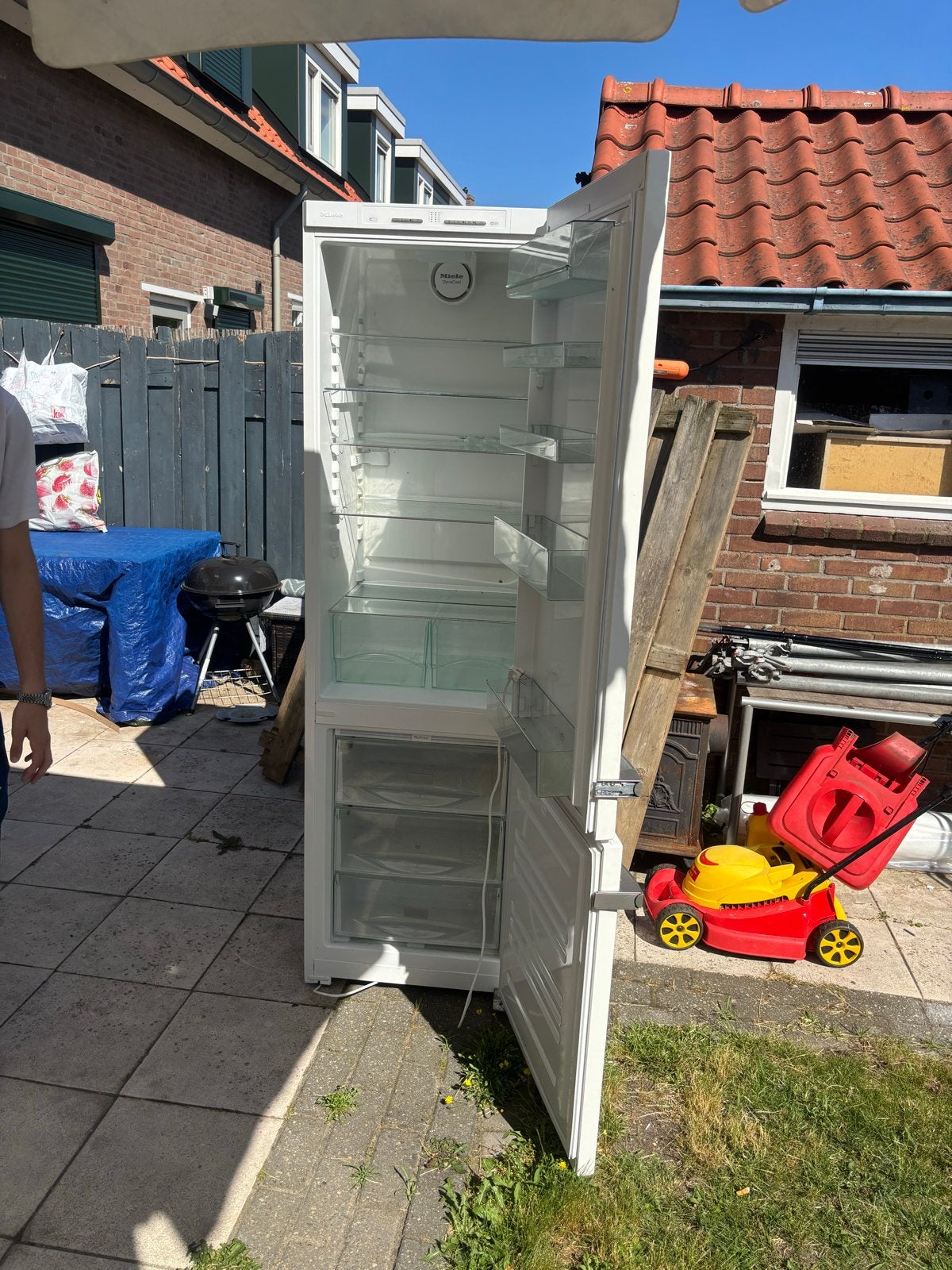Miele Koelvriescombinatie met kleine storing, Witgoed en Apparatuur, Koelkasten en IJskasten, Gebruikt, 200 liter of meer, 60 cm of meer
