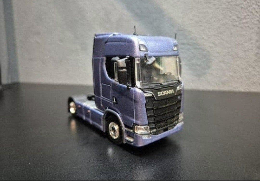 Scania S730 V8 modeltruck 1:50

-Nieuwstaat, Ophalen of Verzenden