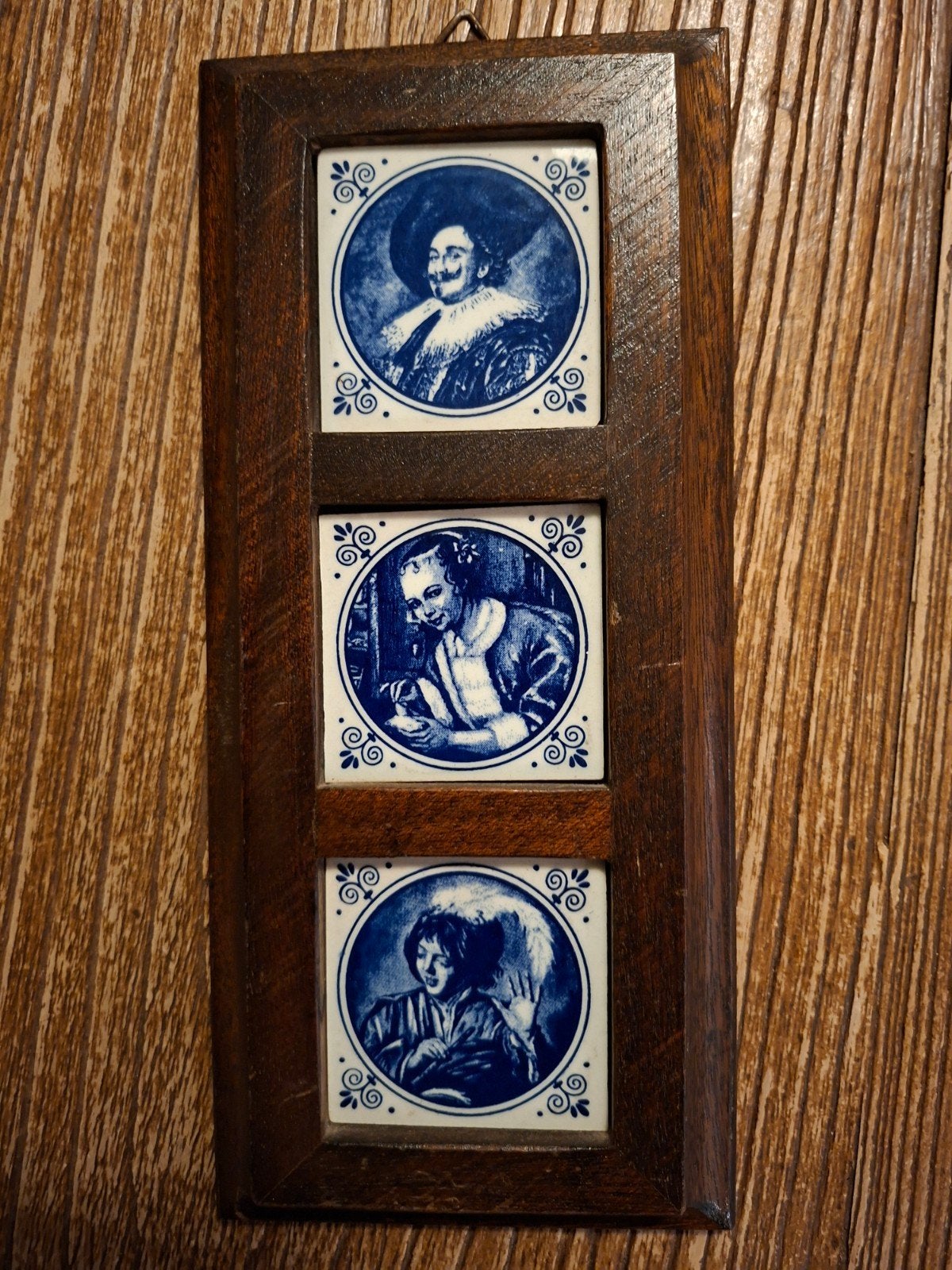 Delfts blauw tegeltableau met 3 tegeltjes in houten lijst, Ophalen of Verzenden