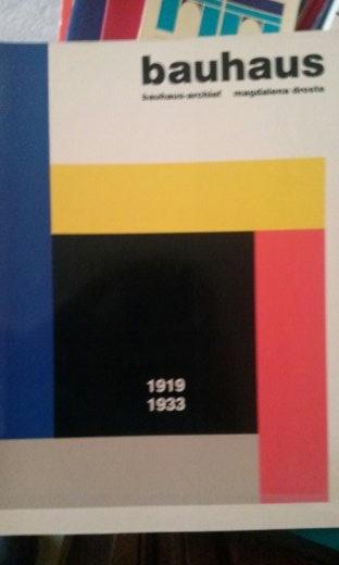 Boek - 36 - Bauhaus, Ophalen of Verzenden, Zo goed als nieuw