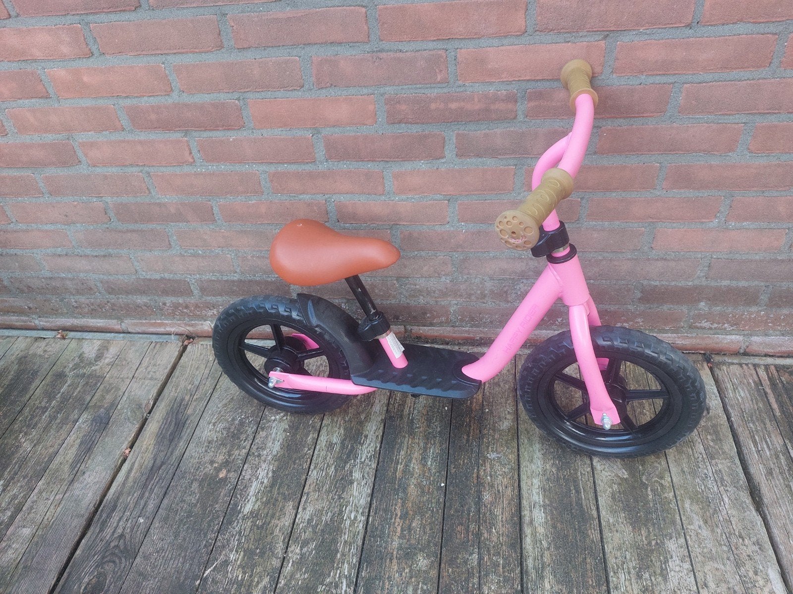 roze stoere loopfiets, Fietsen en Brommers, Ophalen, Gebruikt, Minder dan 16 inch