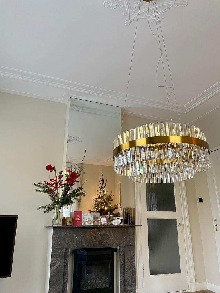 Moderne chique kroonluchter te koop, Huis en Inrichting, Lampen | Kroonluchters, Ophalen, Zo goed als nieuw