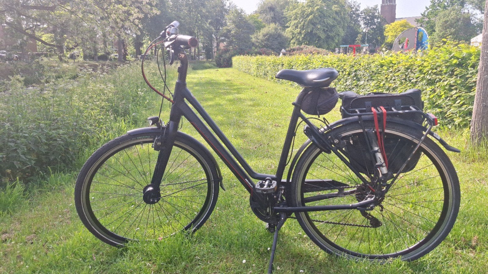 Koga damesfiets, zo goed als nieuw, met lage instap, Fietsen en Brommers, Fietsen | Dames | Damesfietsen, Gebruikt, Overige merken