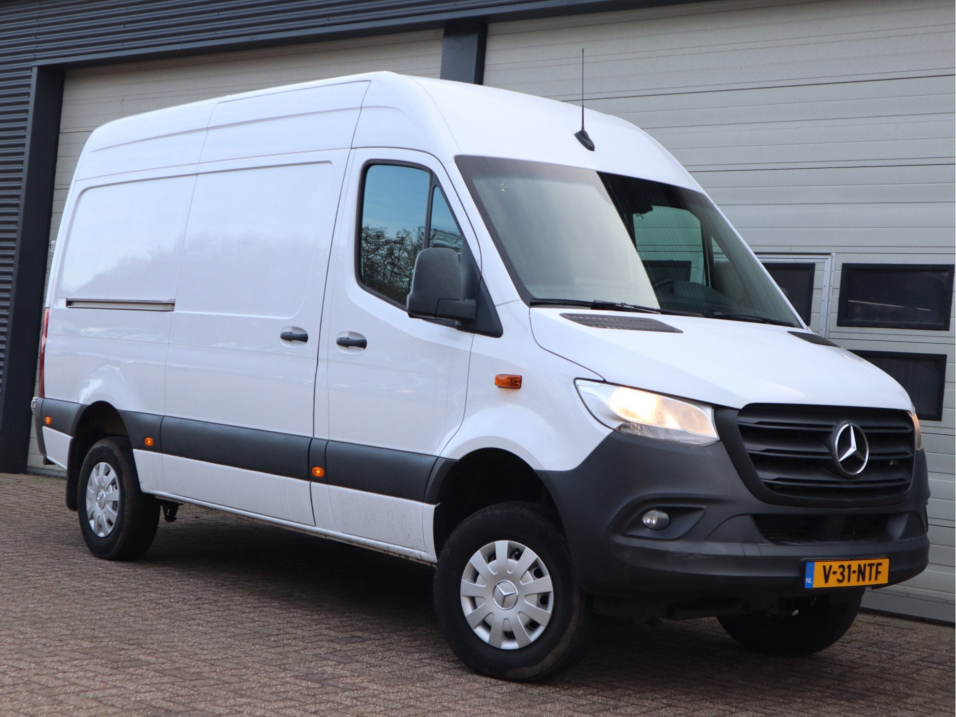 Mercedes-Benz Sprinter 316 CDI Automaat - 4x4 AWD - Euro 6 -, Auto's, Automaat, 2430 kg, Stof, Gebruikt