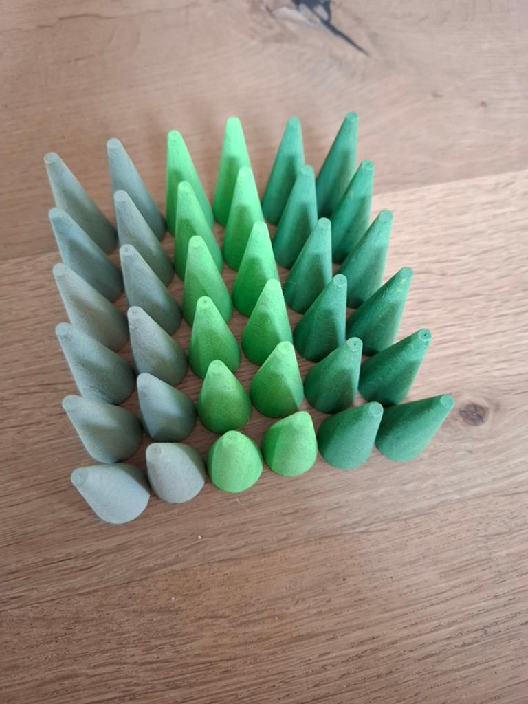 Grapat houten kegels, Ophalen of Verzenden