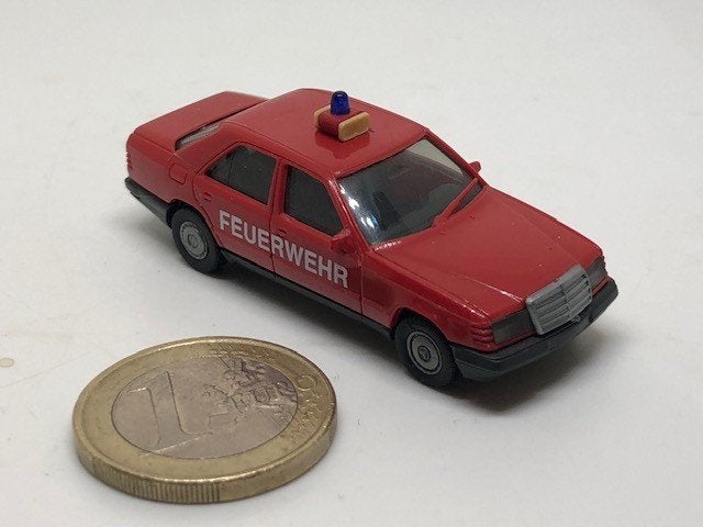 Brandweer Mercedes 300 E (W124), Herpa, Ophalen of Verzenden, Gebruikt, Auto, Herpa