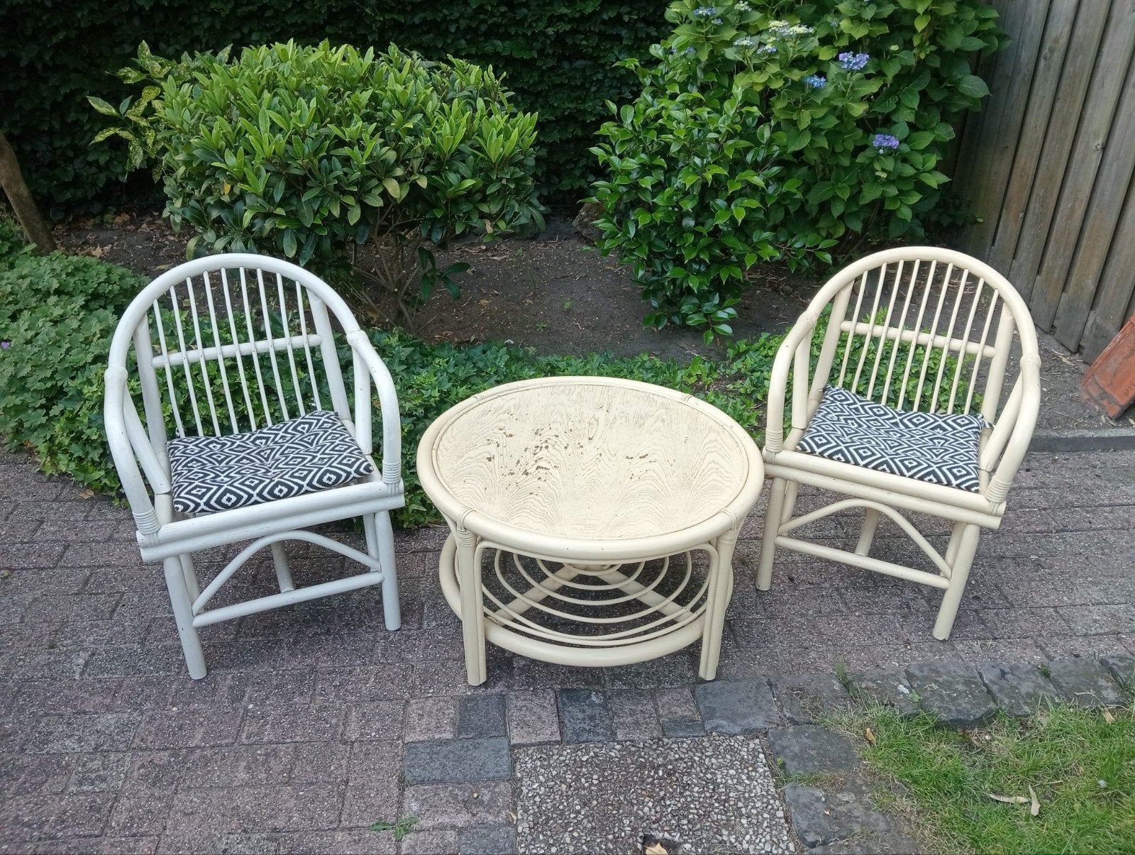 Rotan tuinset met 2 stoelen en bijzettafel, Gebruikt, Bijzettafel, Rotan, Tuinset