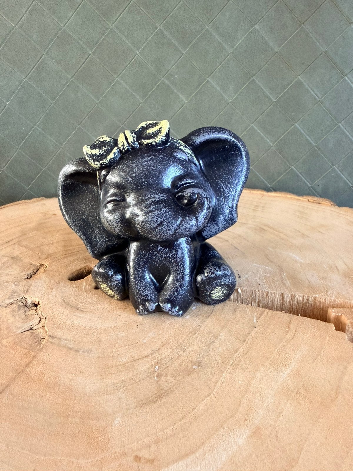 Olifant met strikje. Handmade, Ophalen of Verzenden, Nieuw