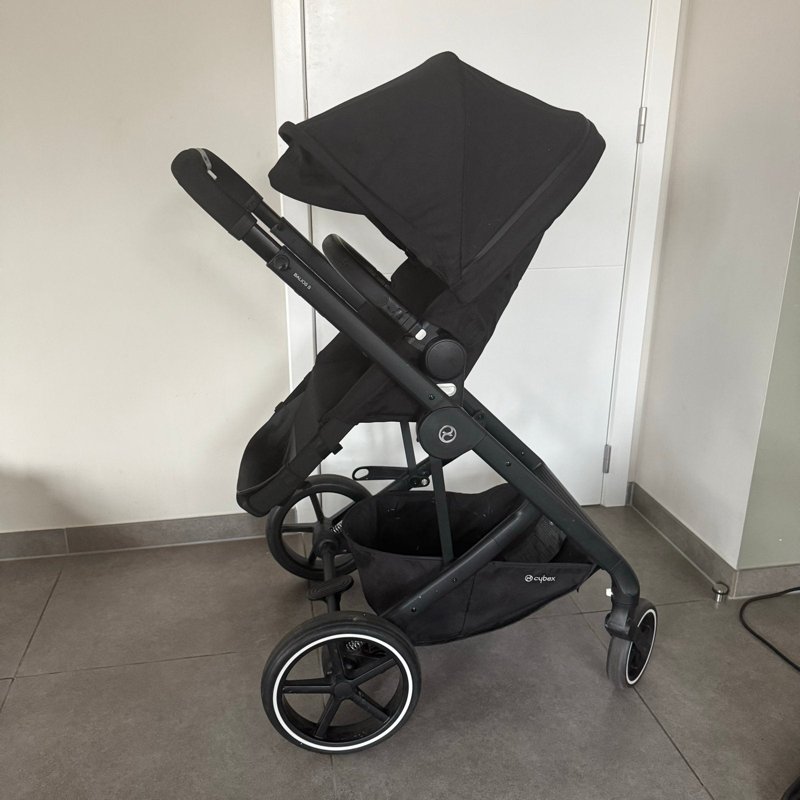 Cybex Balios S kinderwagen met reiswieg. Compleet!, Kinderen en Baby's, Kinderwagens en Combinaties, Zo goed als nieuw, Combiwagen