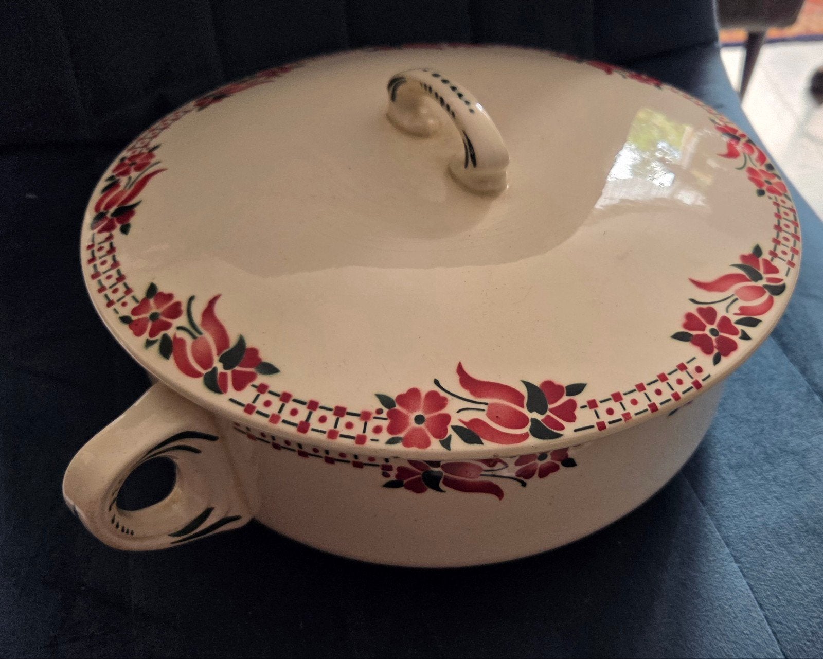 Grote oude Brocante Franse schaal met deksel St Arman, Ophalen of Verzenden