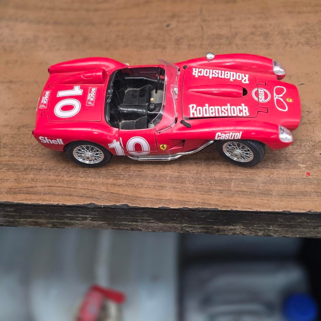Ferrari Rodenstock Castrol Schaalmodel Raceauto, Ophalen of Verzenden