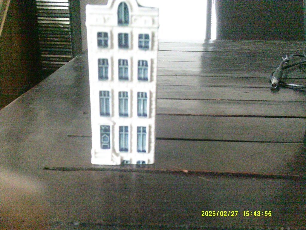 klm huisje 67, Verzamelen, KLM Huisjes, Ophalen, Zo goed als nieuw, 61 t/m 80, Gevuld