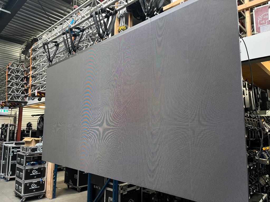 Ledscherm P3.91 , IP65 , 66 panelen ( 500x500), Ophalen, Zo goed als nieuw