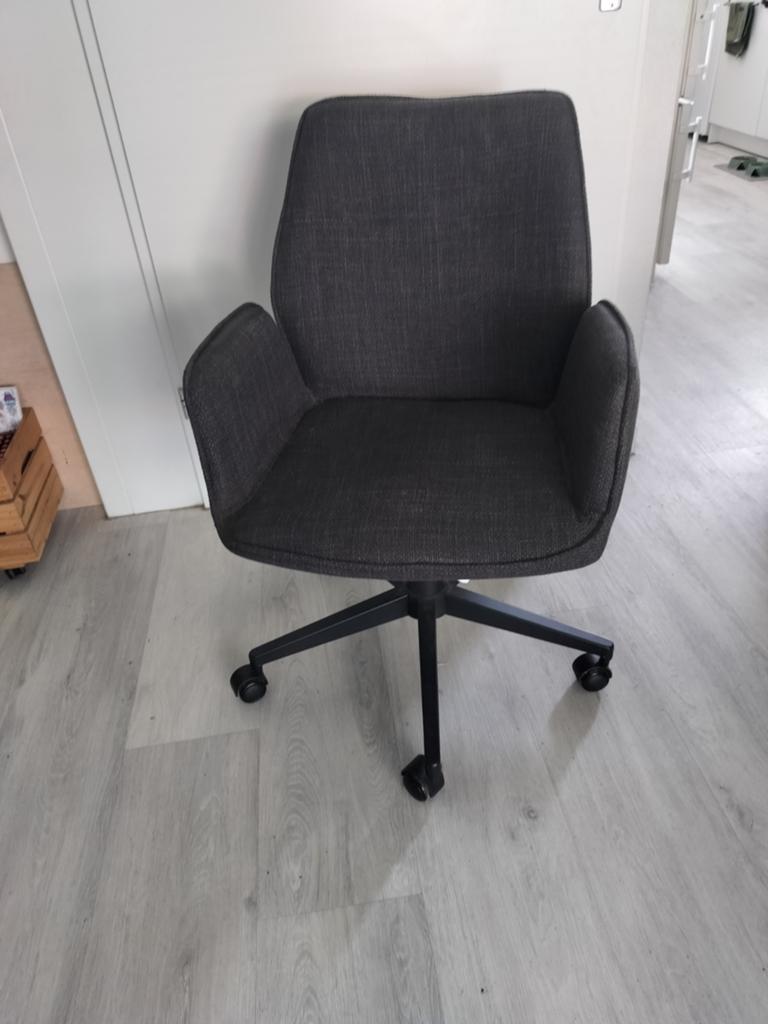 Gratis v  bureaustoel / buro stoel, Huis en Inrichting, Bureaustoelen, Ophalen of Verzenden, Gebruikt, Zwart