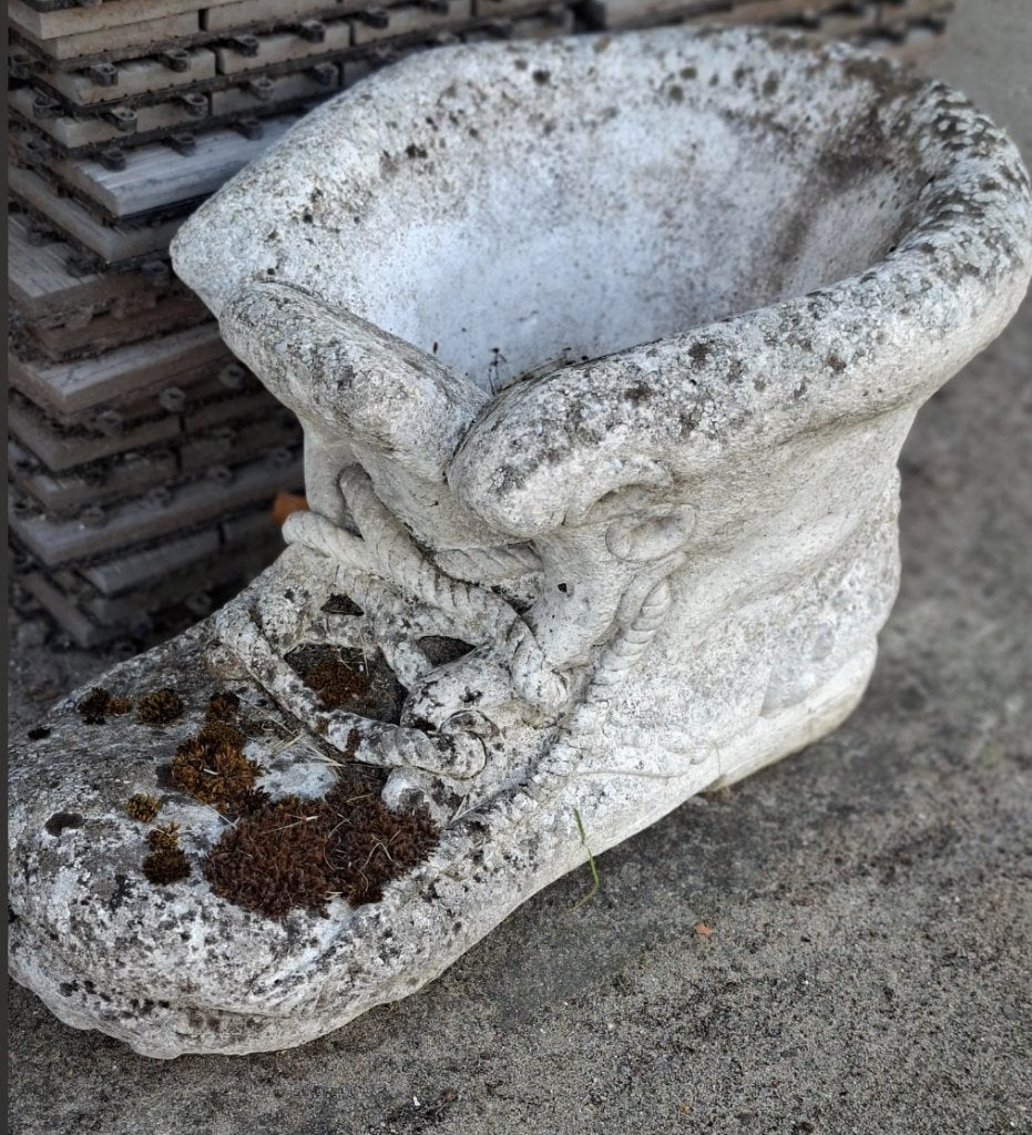 GROTE BLOEMPOT als SCHOEN  ++ ZINKEN TONNEN, Gebruikt, Balkon, Overige vormen, Beton