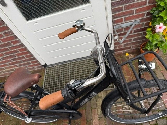 Foto 8 van Cortina 24 inch mat zwart 3 versnellingen