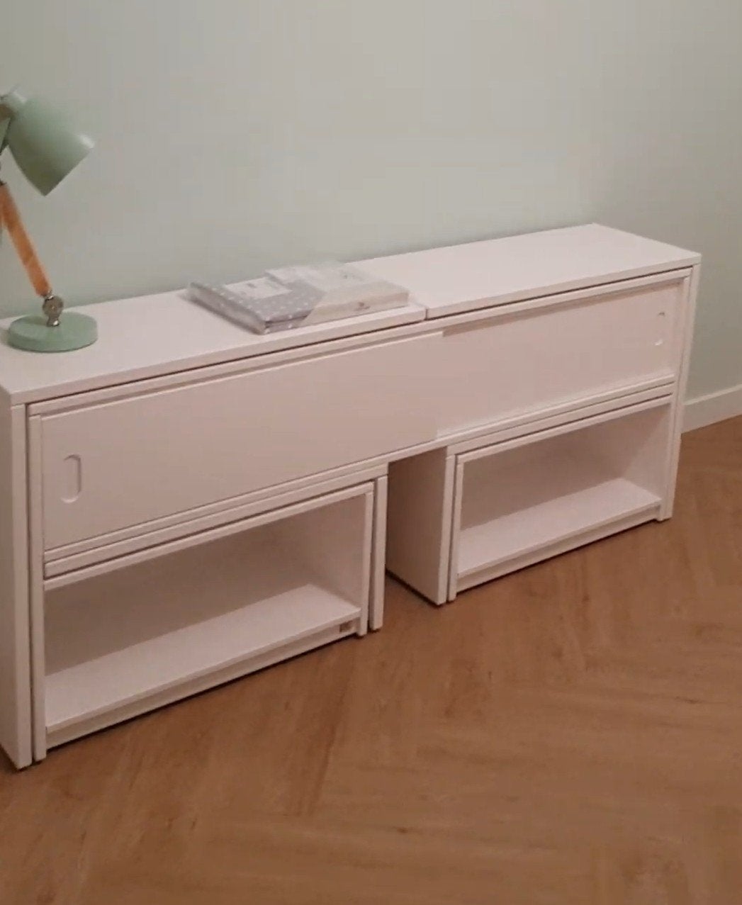 Witte Lifetime kast / uitschuifbaar tot bureau/picknicktafel, Ophalen, 25 tot 50 cm, Minder dan 100 cm
