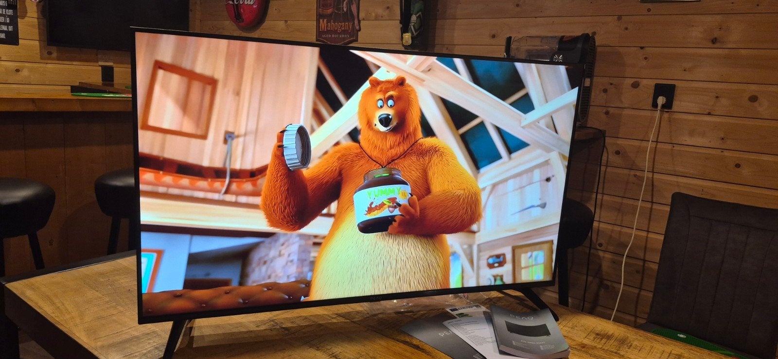 Smart TV 43 inch met apps en draadloos internet, Ophalen of Verzenden, Zo goed als nieuw, 100 cm of meer, Smart TV