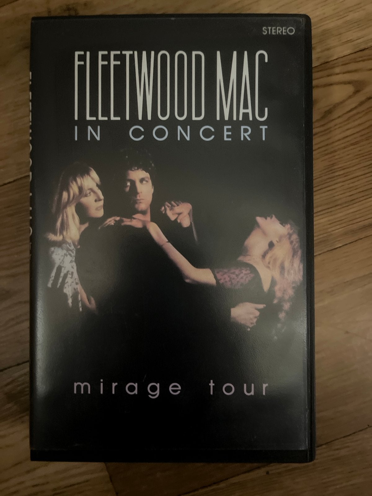 Fleetwood Mac - In Concert: Mirage Tour VHS, Gebruikt, Alle leeftijden, Muziek en Concerten, Ophalen of Verzenden