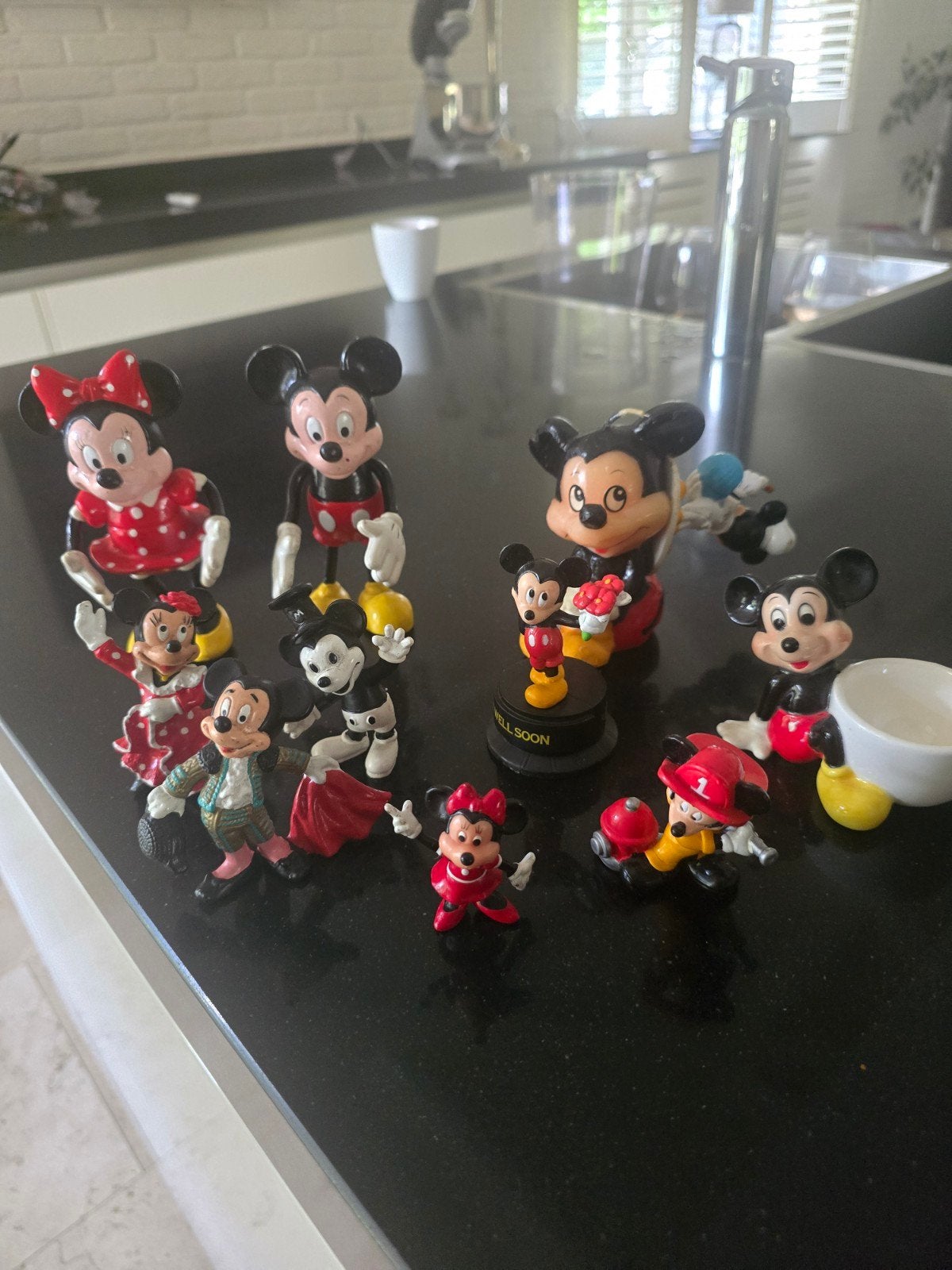 Disney Mickey en Minnie Mouse verzameling, Ophalen of Verzenden, Mickey Mouse, Zo goed als nieuw, Beeldje of Figuurtje