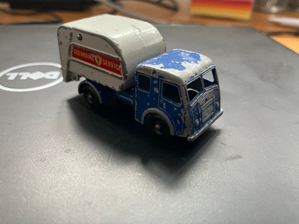 Modelauto Tippax, Hobby en Vrije tijd, Modelauto's | 1:43, Ophalen of Verzenden, Gebruikt, Bus of Vrachtwagen, Overige merken