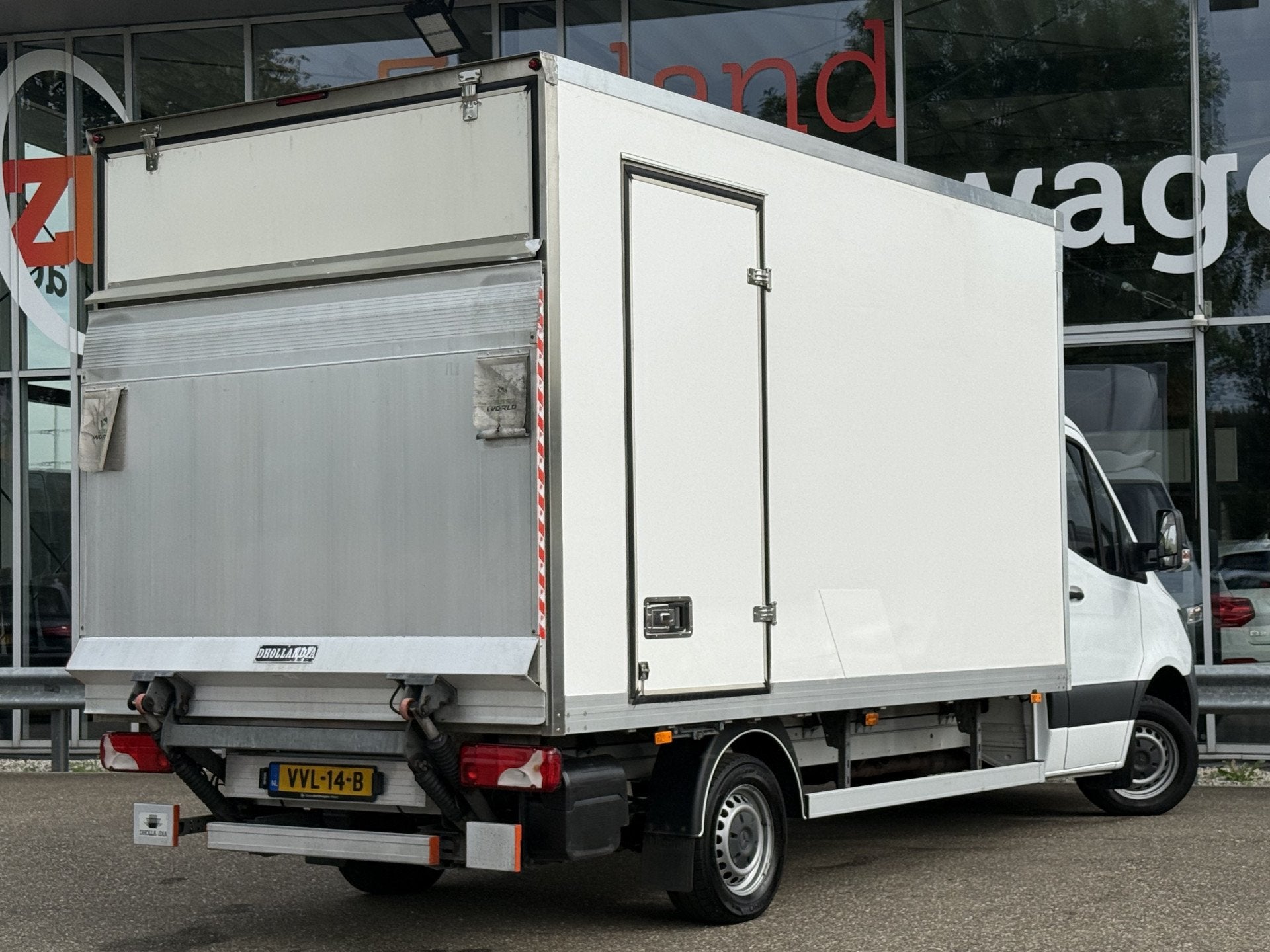 Mercedes-Benz Sprinter 319 1.9 CDI Bakwagen met laadklep | Z, Auto's, Automaat, Gebruikt, Start-stop-systeem, Wit