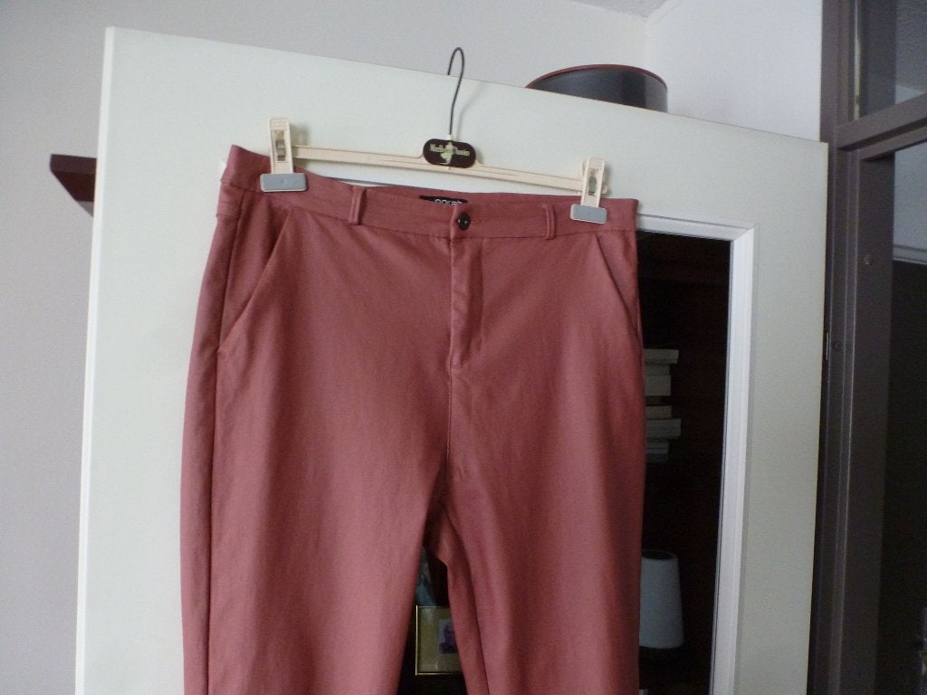 herfst KORAAL ROZE broek NORAH imitatie leer 42 -GRATIS zend, Overige kleuren, Verzenden, Maat 42/44 (L), Zo goed als nieuw