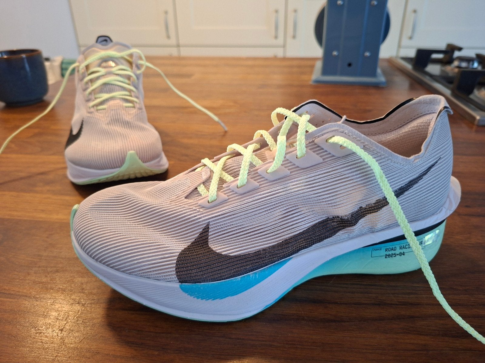 NIEUW Nike ZoomX Vaporfly Next% 4 maat 38,5 hardloopschoenen, Nieuw, Ophalen of Verzenden, Hardlopen, Hardloopschoenen