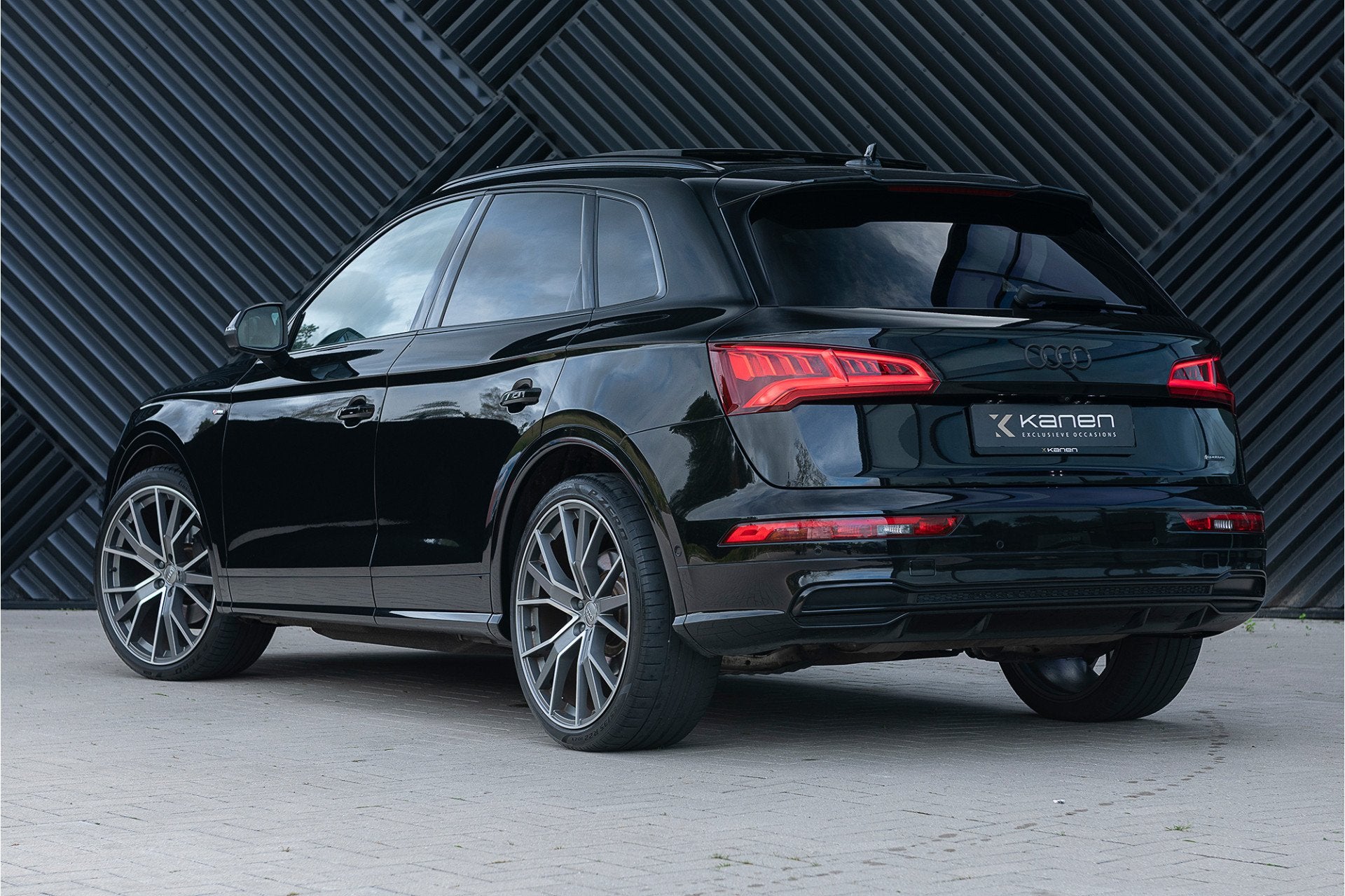 Audi Q5 2.0 TFSI quattro S-line S-sporstoelen Luchtv. ACC Pa, Auto's, Audi, Automaat, 12 maanden, Gebruikt, 4 cilinders