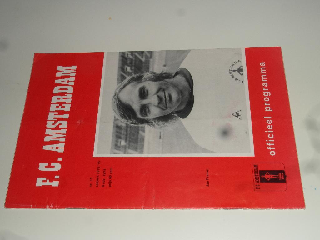 voetbal programma fc amsterdam inter milan 6 nov 1974, Ophalen of Verzenden, Zo goed als nieuw, Overige binnenlandse clubs, Boek of Tijdschrift