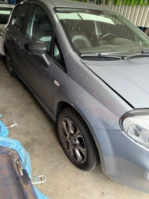 Fiat Punto EVO 2013 Demontage COMPLEET, Gebruikt, Autohal@xs4all.nl, Fiat, Ophalen