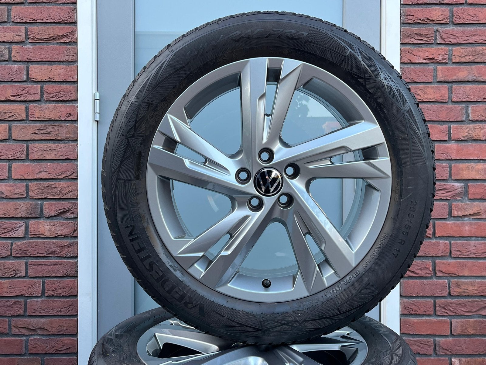 Originele VW Taiga T-Cross Polo Valencia 17 inch 5x100 2022