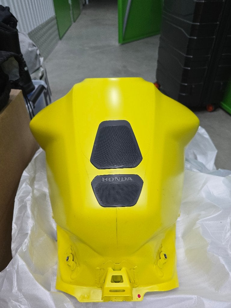 Benzine Tank Honda CB 750 Hornet 2023-2024 (CB750 RH12), Ophalen, Gebruikt