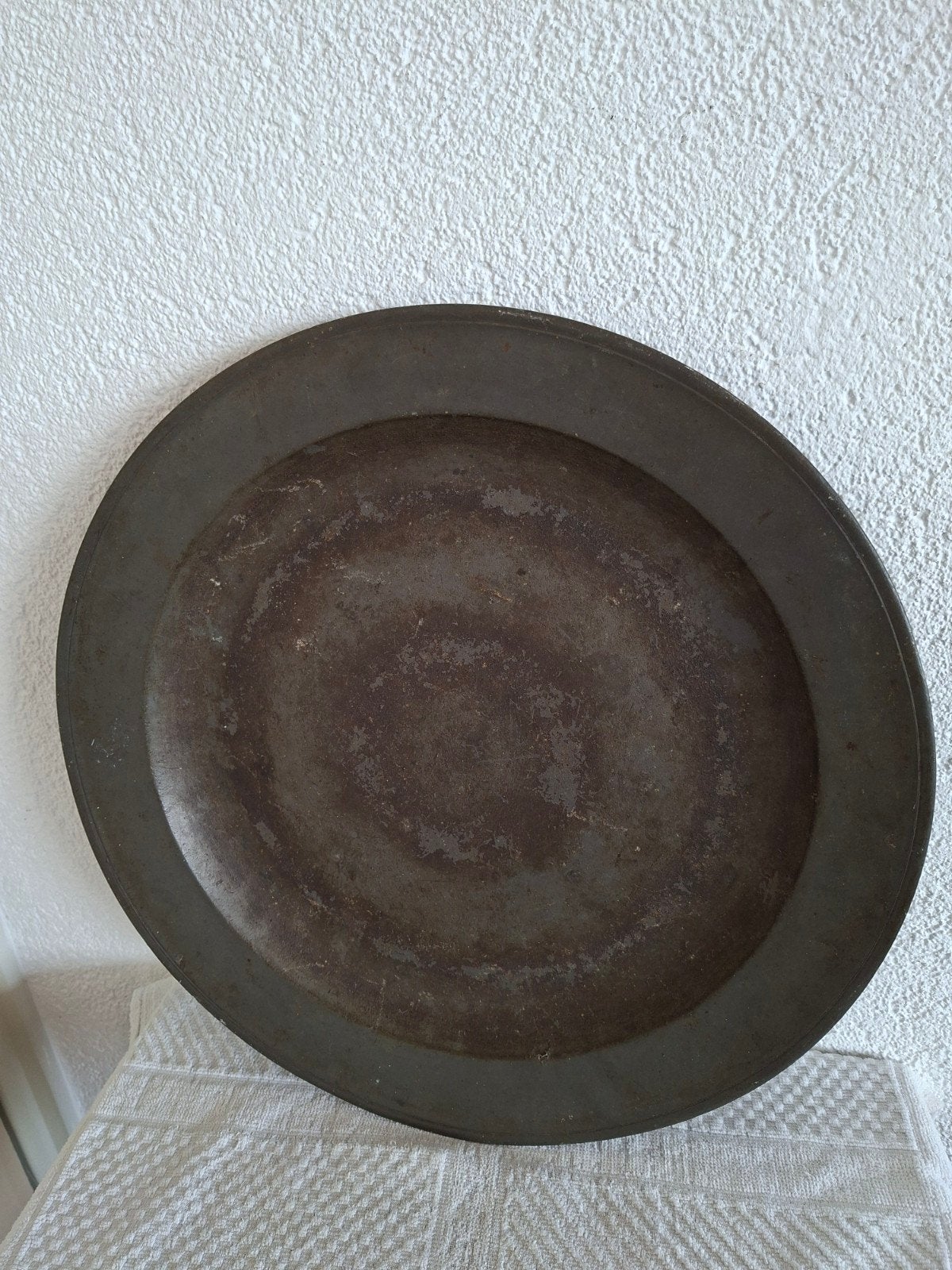 Antieke tinnen schotel, Ophalen of Verzenden, Gebruikt, Rond, Metaal