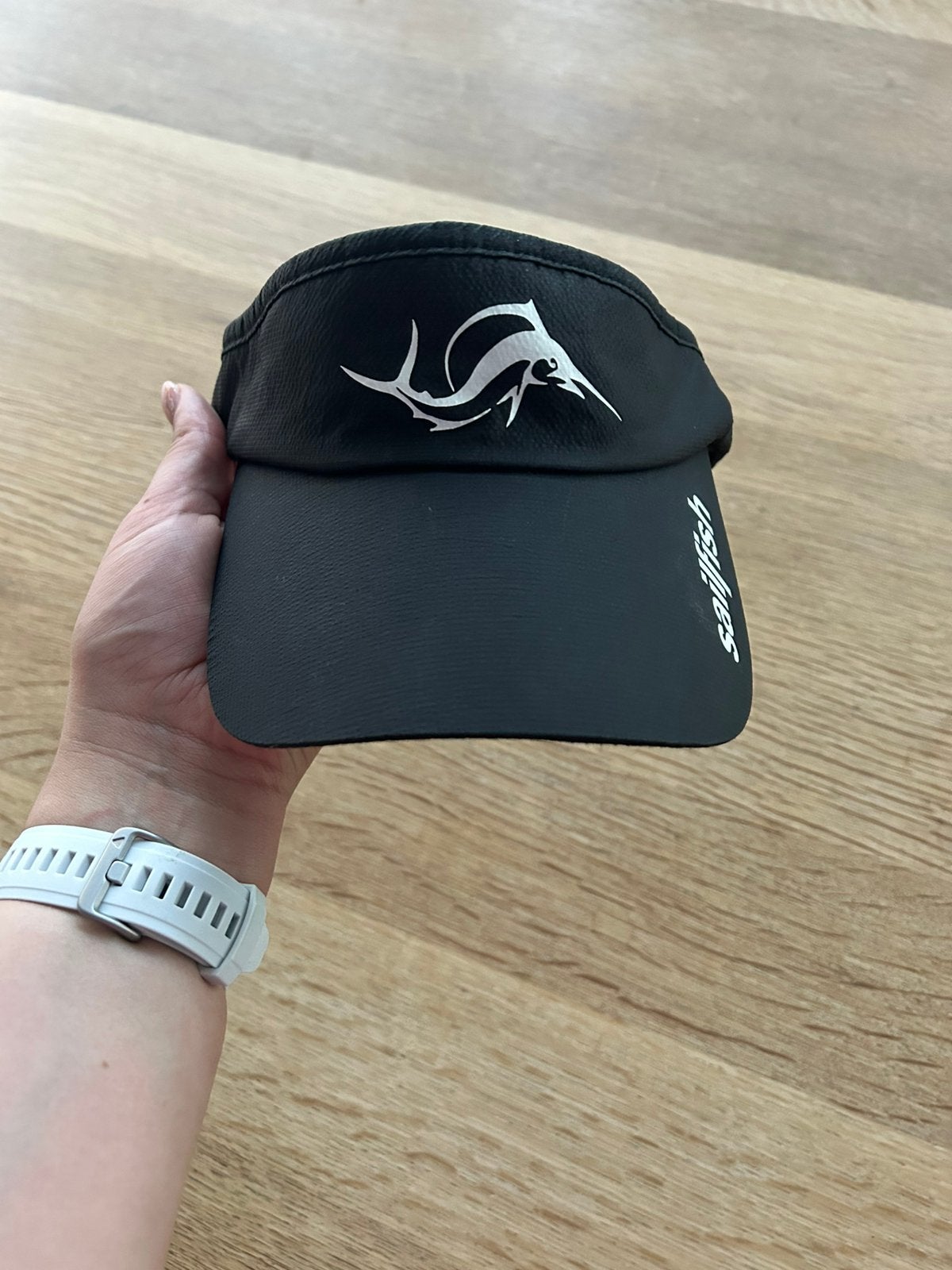 Sportieve Sailfish zonneklep / visor – zo goed als nieuw, Kleding | Dames, Hoeden en Petten, Ophalen of Verzenden, Zo goed als nieuw