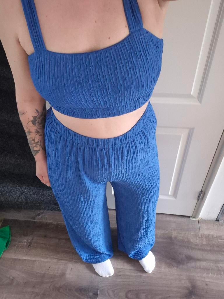 Blauwe 2-DELIGE SET Heerlijke stretchy set m 38, Kleding | Dames, Jumpsuits, Ophalen of Verzenden, Nieuw, Maat 38/40 (M), Blauw