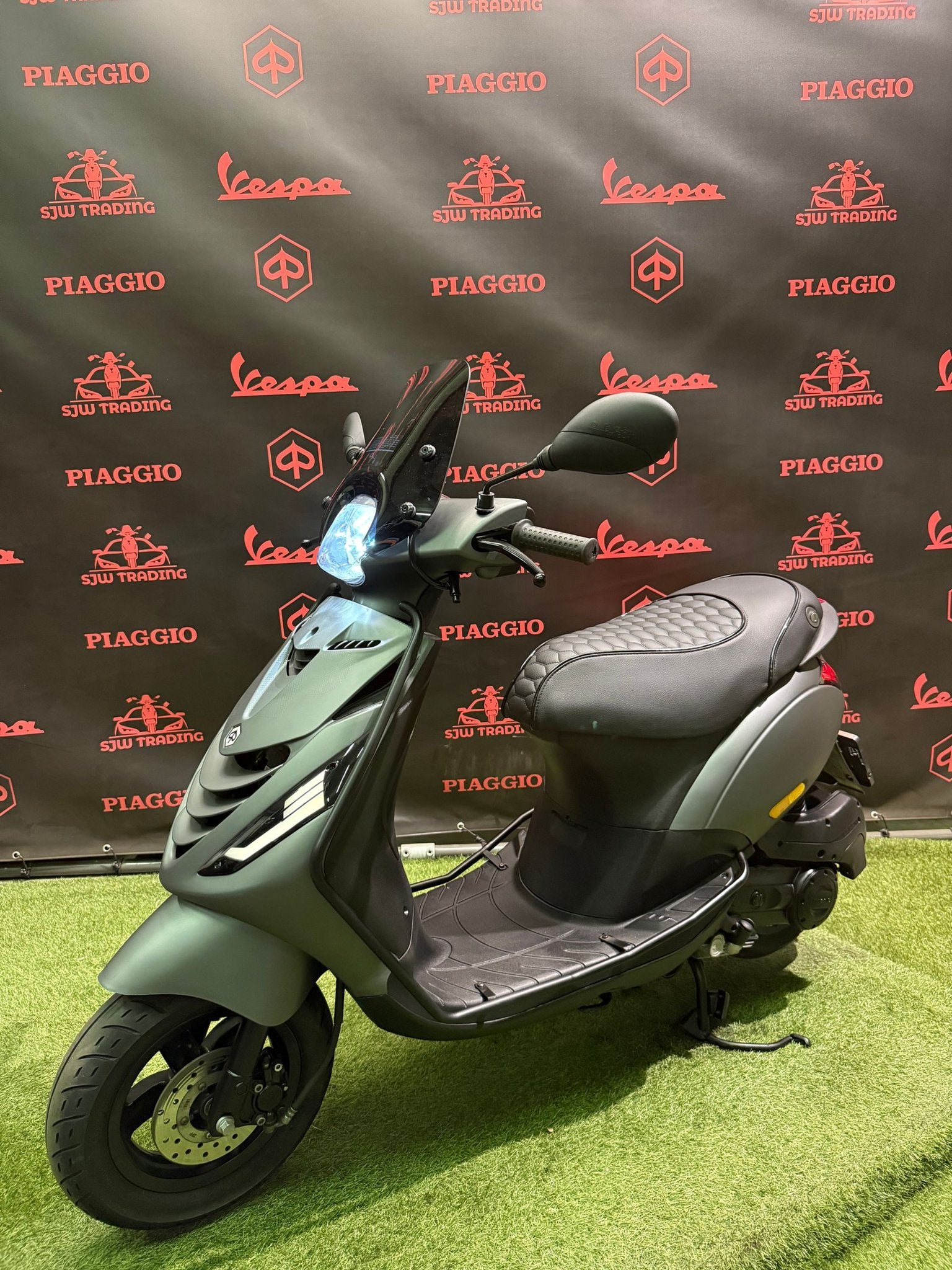 Piaggio Zip 2022 Brom! SP Mat Grijs / RS Zadel / Garantie, -, -, Zip, Ophalen of Verzenden