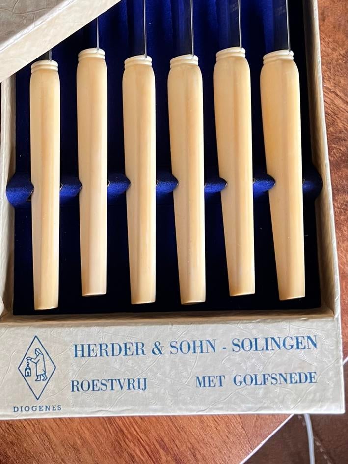 Herder & sohn soling 6 messen in orginele verpakking, Hobby en Vrije tijd, Tekenen, Ophalen of Verzenden, Zo goed als nieuw, Overige typen