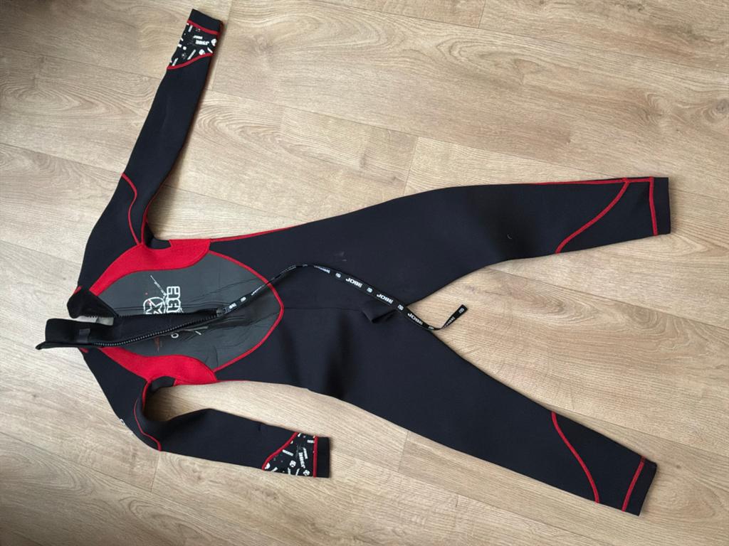 Jobe Wetsuit Kinderen XL Youth Zwart Rood, Watersport en Boten, Watersportkleding, Zo goed als nieuw, Wetsuit, Kind, Ophalen of Verzenden