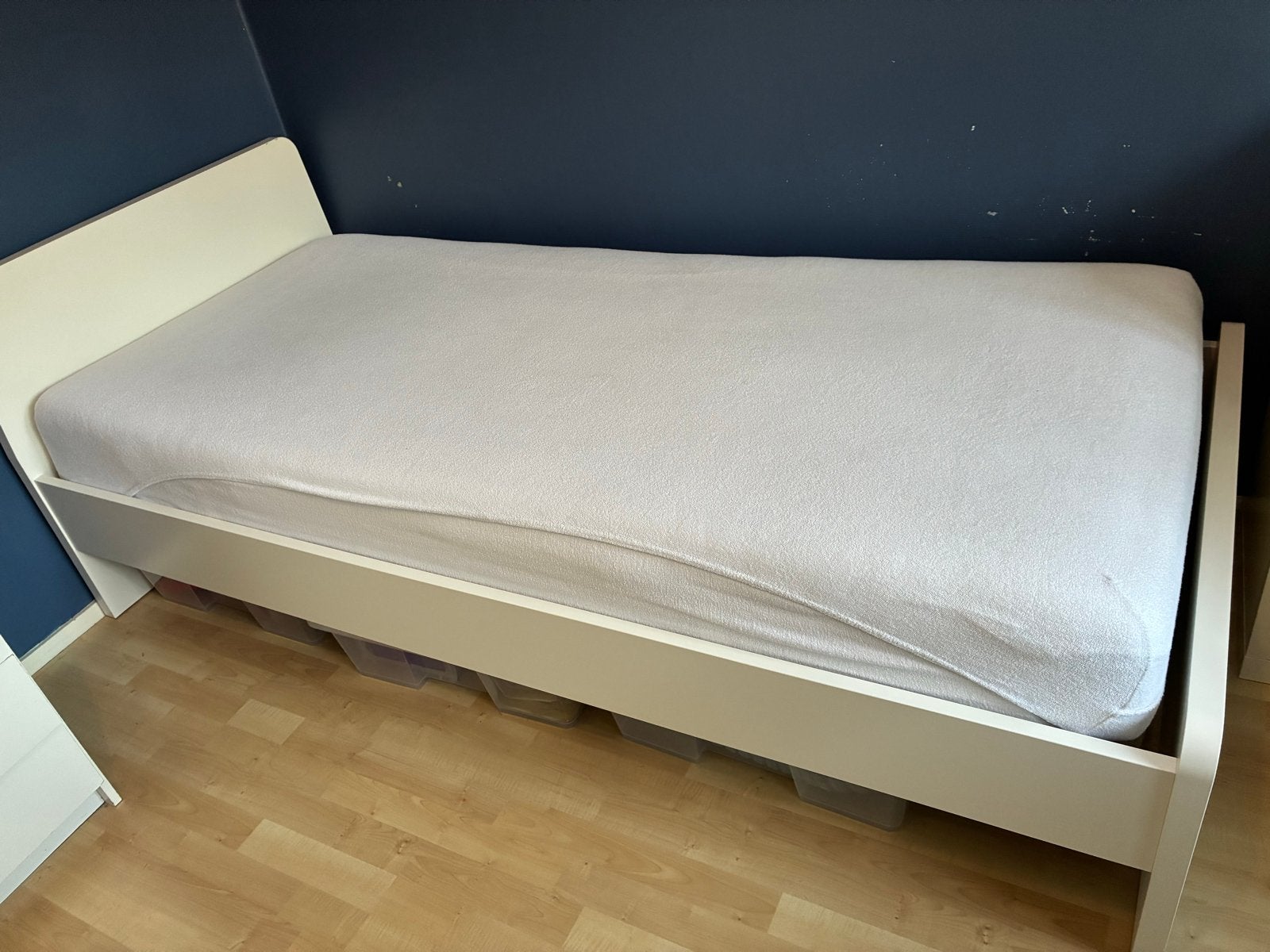 Gratis en moet weg! Eenpersoonsbed - 90x200 cm, Ophalen, Gebruikt, 90 cm, Eenpersoons