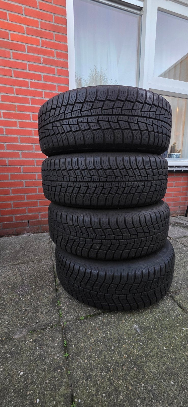Set winterbanden Viking 205/60 R16, Ophalen, 16 inch, Band(en), 205 mm