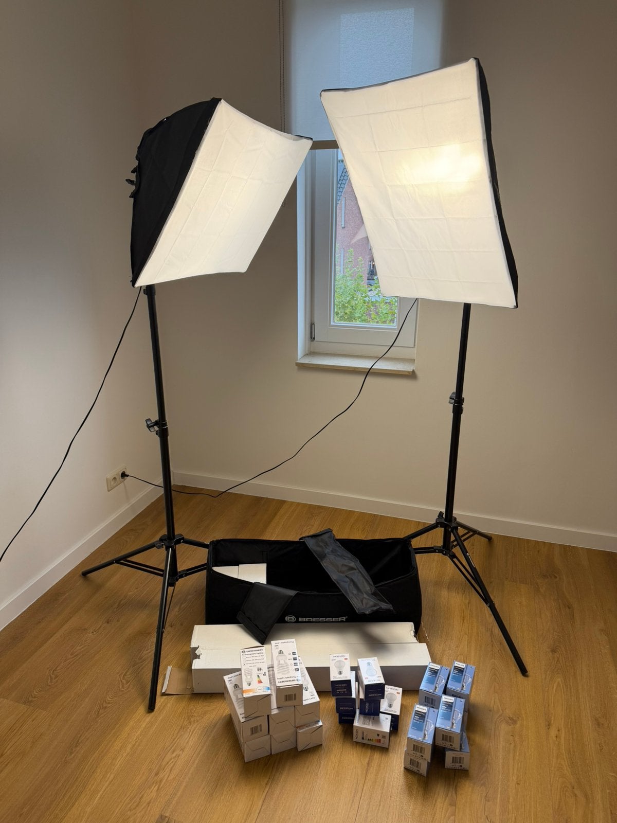 Bresser BR-2845 Daglichtset met meerdere lampsterkten, Lamp of Flitsset, Bresser, Ophalen of Verzenden, Zo goed als nieuw